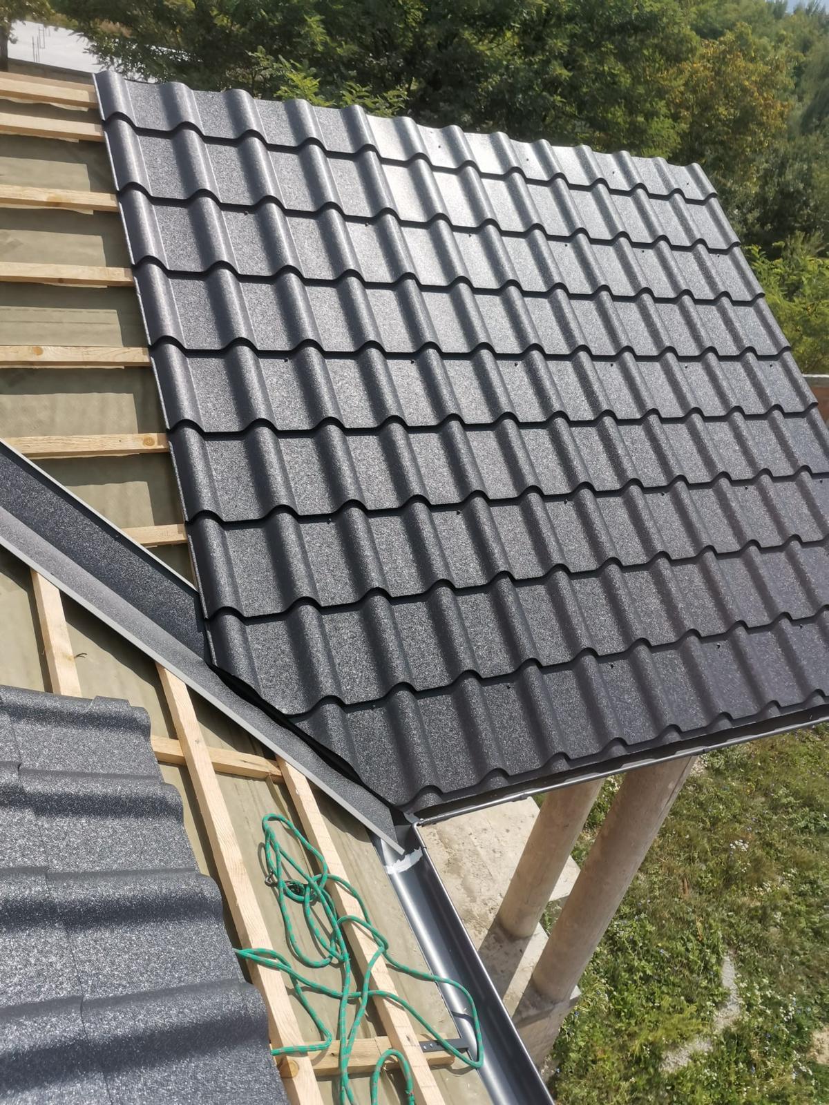 Acoperiș premium din țiglă ceramică montat profesional în România